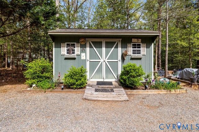 1858 Rock Point Drive, Powhatan, VA 23139