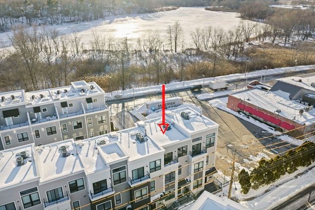 196 Gardner St 196, Boston, MA 02132