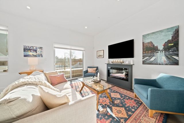 196 Gardner St 196, Boston, MA 02132