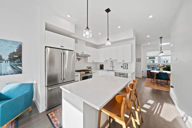 196 Gardner St 196, Boston, MA 02132