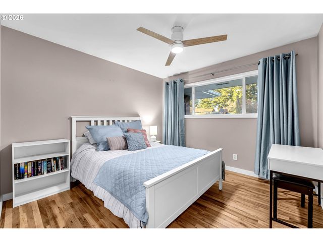 8901 BEACON Ave, Vancouver, WA 98664