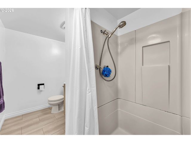 8901 BEACON Ave, Vancouver, WA 98664