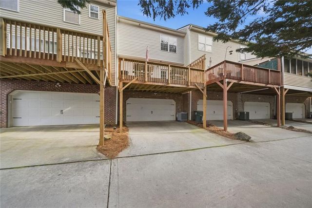 1543 Endurance Hill NW Drive, Kennesaw, GA 30152