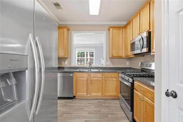 1543 Endurance Hill NW Drive, Kennesaw, GA 30152