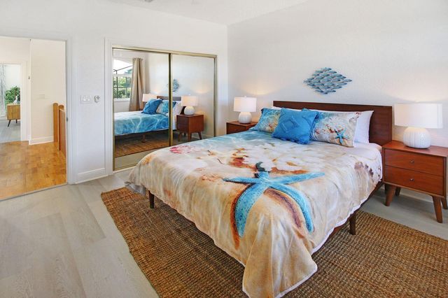 218 Pine Avenue, Lauderdale By The Sea, FL 33308