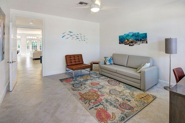 218 Pine Avenue, Lauderdale By The Sea, FL 33308