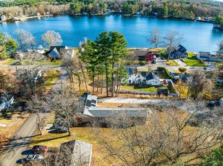 8 Sunrise Shrs E, Dudley, MA 01571