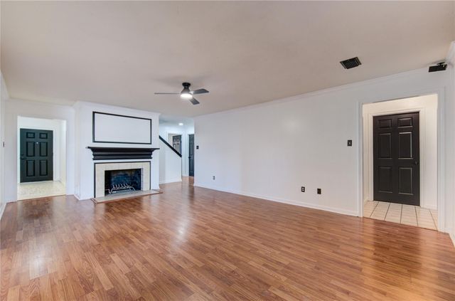 5931 Thom Road, Humble, TX 77346