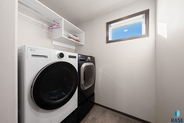 234 Creekside Ave Avenue, Harrisburg, SD 57032