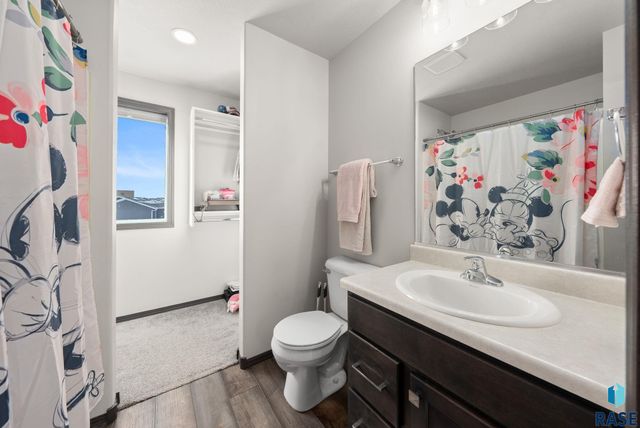 234 Creekside Ave Avenue, Harrisburg, SD 57032