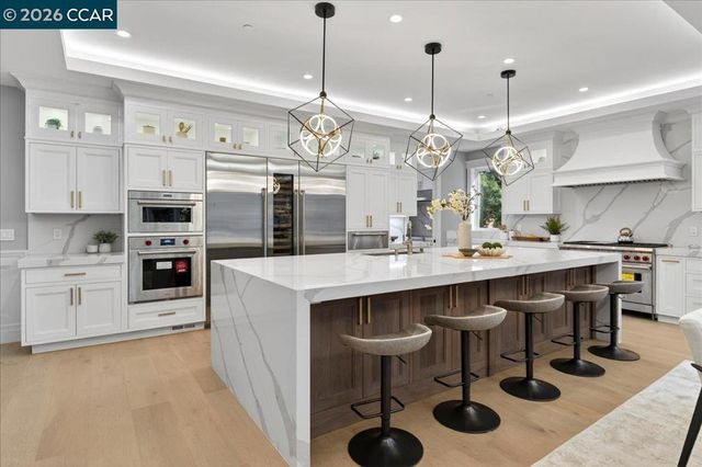 78 Middlefield Rd, Atherton, CA 94027