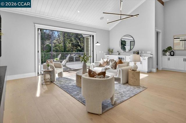 78 Middlefield Rd, Atherton, CA 94027