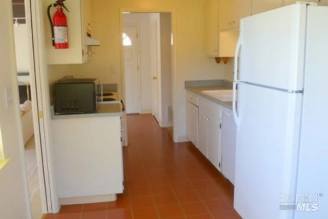 92 Elizabeth Way, San Rafael, CA 94901