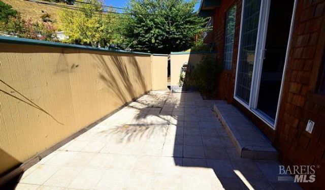 92 Elizabeth Way, San Rafael, CA 94901