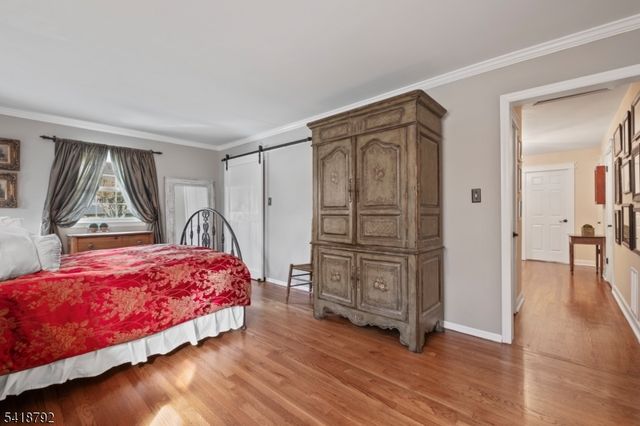 423 Windmill Way, Branchburg Twp., NJ 08876