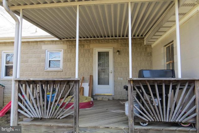 12 COMMERCE STREET, Hanover, PA 17331