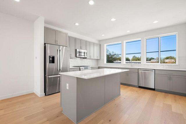 3613 Jetson WAY 1102, Austin, TX 78723