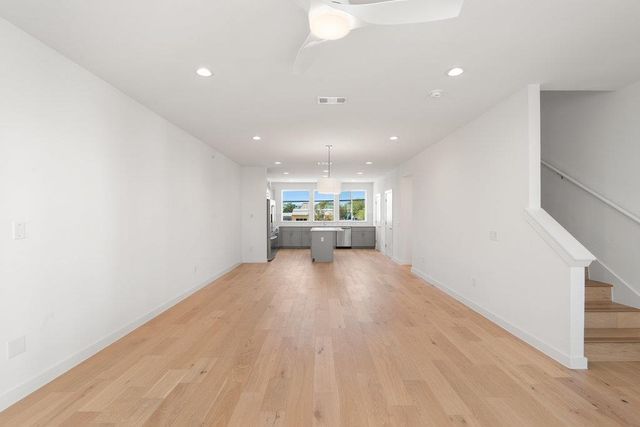 3613 Jetson WAY 1102, Austin, TX 78723