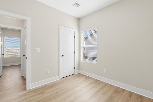 17006 W Lawson St, Goddard, KS 67052