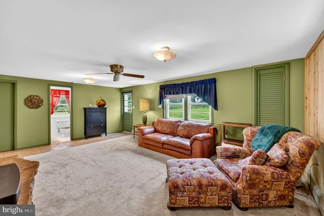85 S POES RD, Amissville, VA 20106