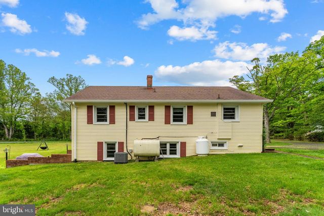 85 S POES RD, Amissville, VA 20106