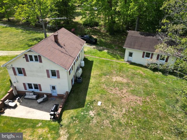 85 S POES RD, Amissville, VA 20106