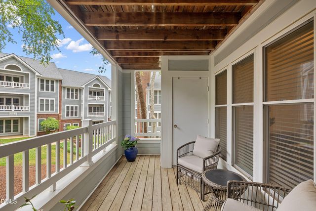1021 Wirewood Drive 202, Raleigh, NC 27605