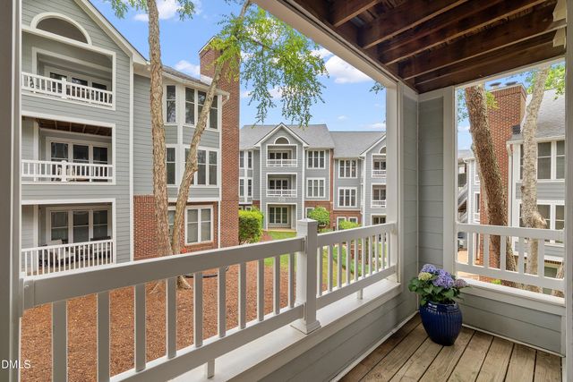 1021 Wirewood Drive 202, Raleigh, NC 27605