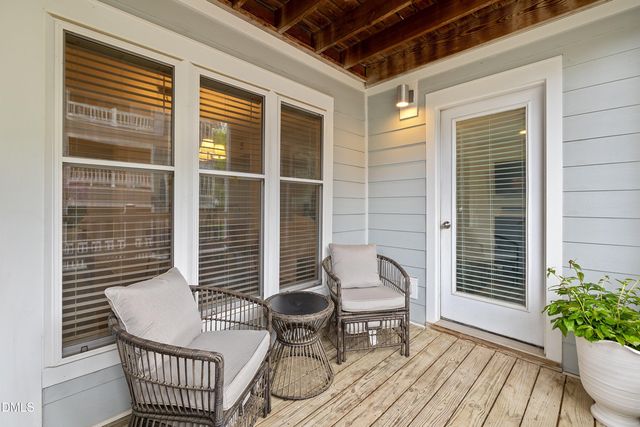 1021 Wirewood Drive 202, Raleigh, NC 27605