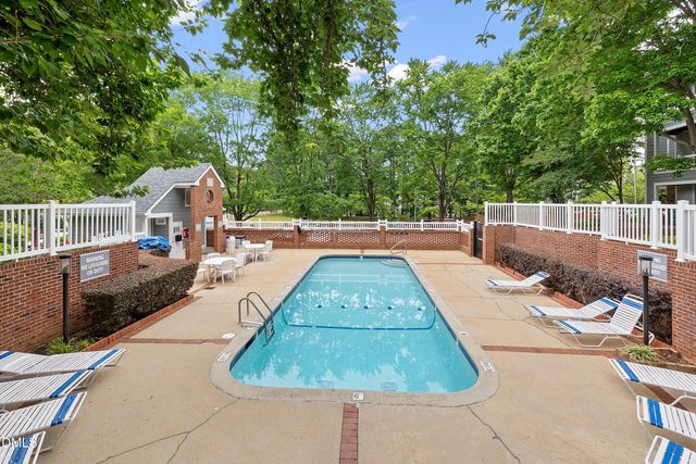 1021 Wirewood Drive 202, Raleigh, NC 27605