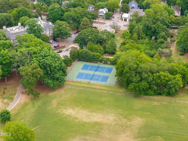 1021 Wirewood Drive 202, Raleigh, NC 27605
