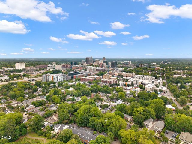 1021 Wirewood Drive 202, Raleigh, NC 27605