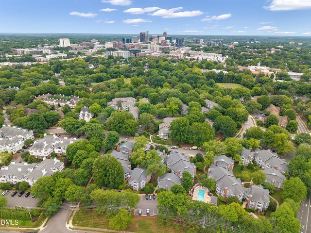 1021 Wirewood Drive 202, Raleigh, NC 27605