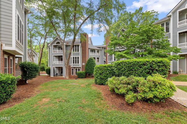 1021 Wirewood Drive 202, Raleigh, NC 27605