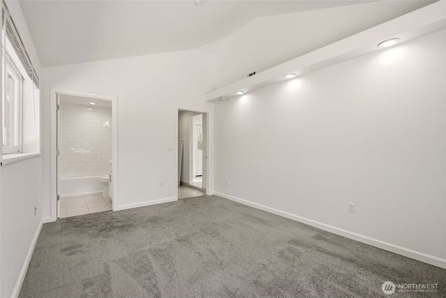 15520 32nd Avenue NE, Shoreline, WA 98155