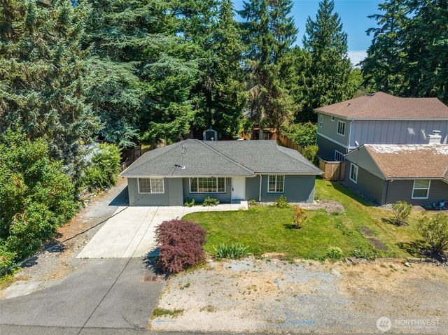 15520 32nd Avenue NE, Shoreline, WA 98155