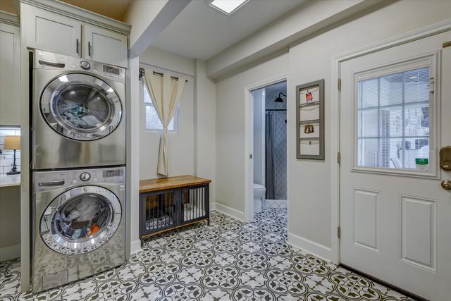 2402 Sarasota Drive, Friendswood, TX 77546