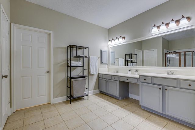 2402 Sarasota Drive, Friendswood, TX 77546