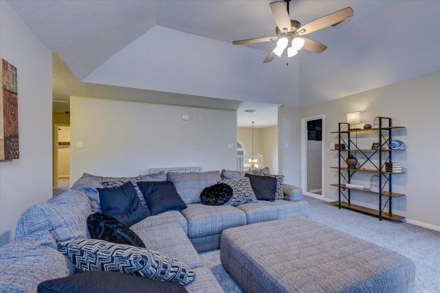 2402 Sarasota Drive, Friendswood, TX 77546