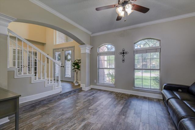 2402 Sarasota Drive, Friendswood, TX 77546