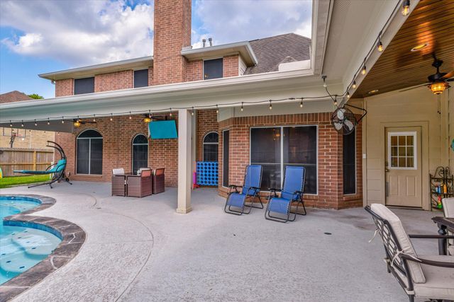 2402 Sarasota Drive, Friendswood, TX 77546