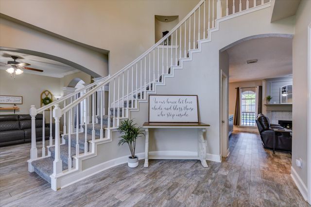 2402 Sarasota Drive, Friendswood, TX 77546