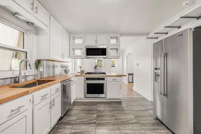 431 5th Street, Baraboo, WI 53913