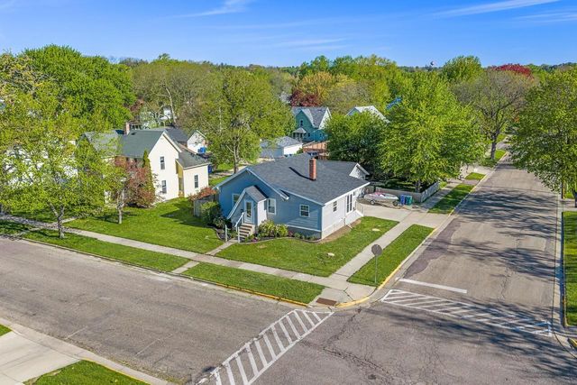 431 5th Street, Baraboo, WI 53913