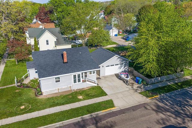 431 5th Street, Baraboo, WI 53913