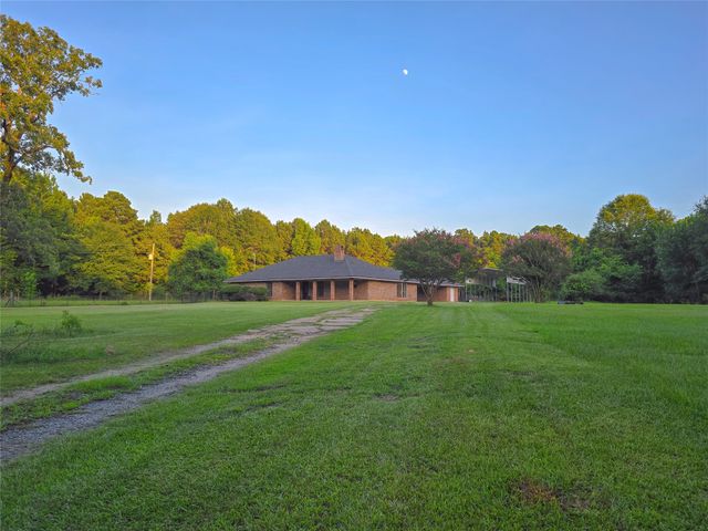 4592 Highway 163, Doyline, LA 71023