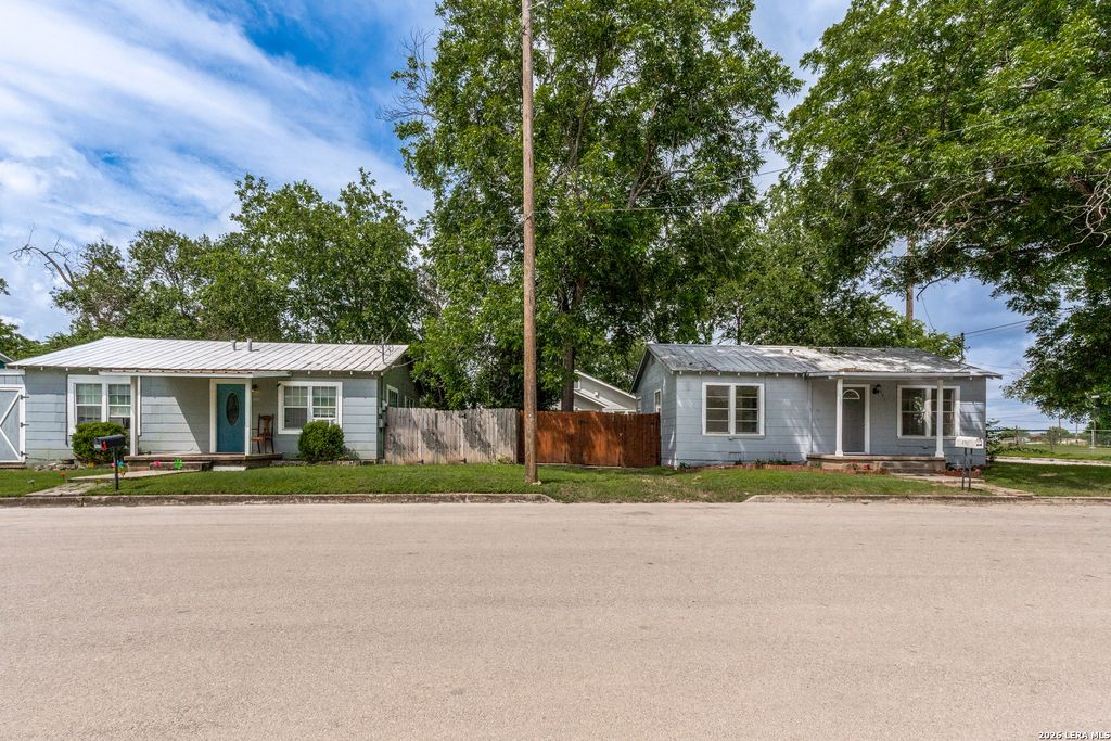 491 Wright, New Braunfels, TX 78130