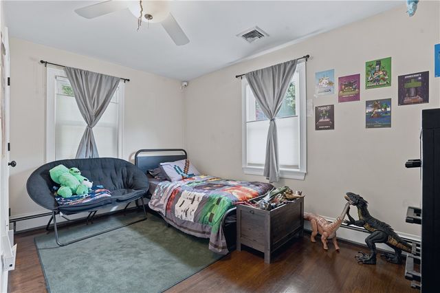 7 Byrd Avenue, Johnston, RI 02919