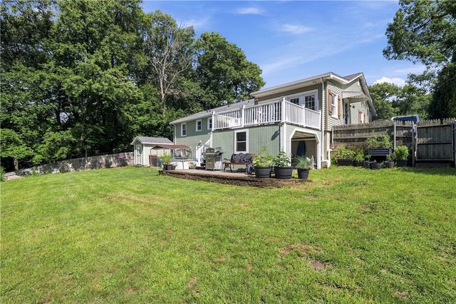 7 Byrd Avenue, Johnston, RI 02919
