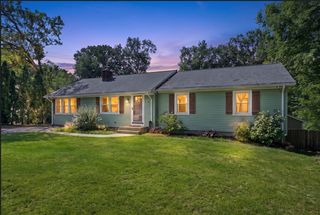 7 Byrd Avenue, Johnston, RI 02919